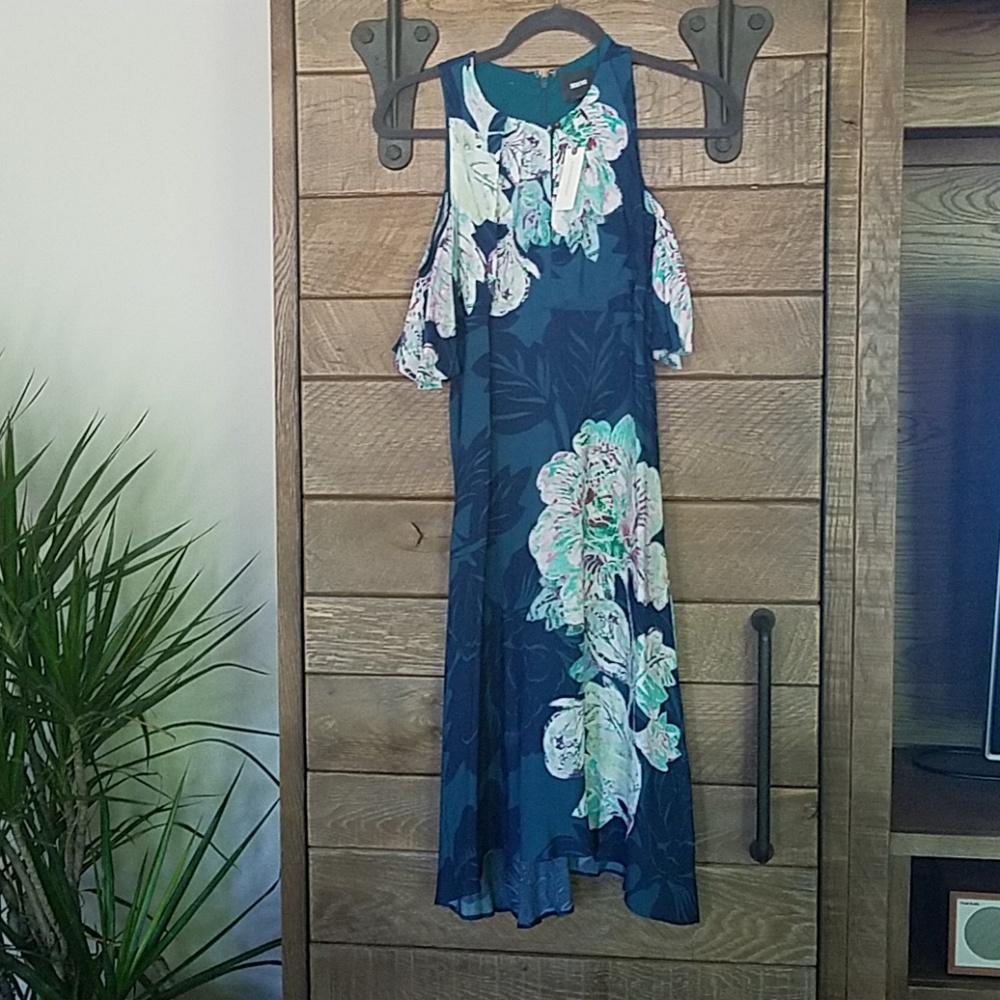Anthropologie Maeve cold shoulder dress 00